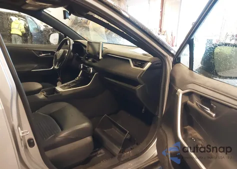 2020 Toyota Rav4 Hybrid Xse z USA, uszkodzony, nr VIN 2T3E6RFV2LW001338